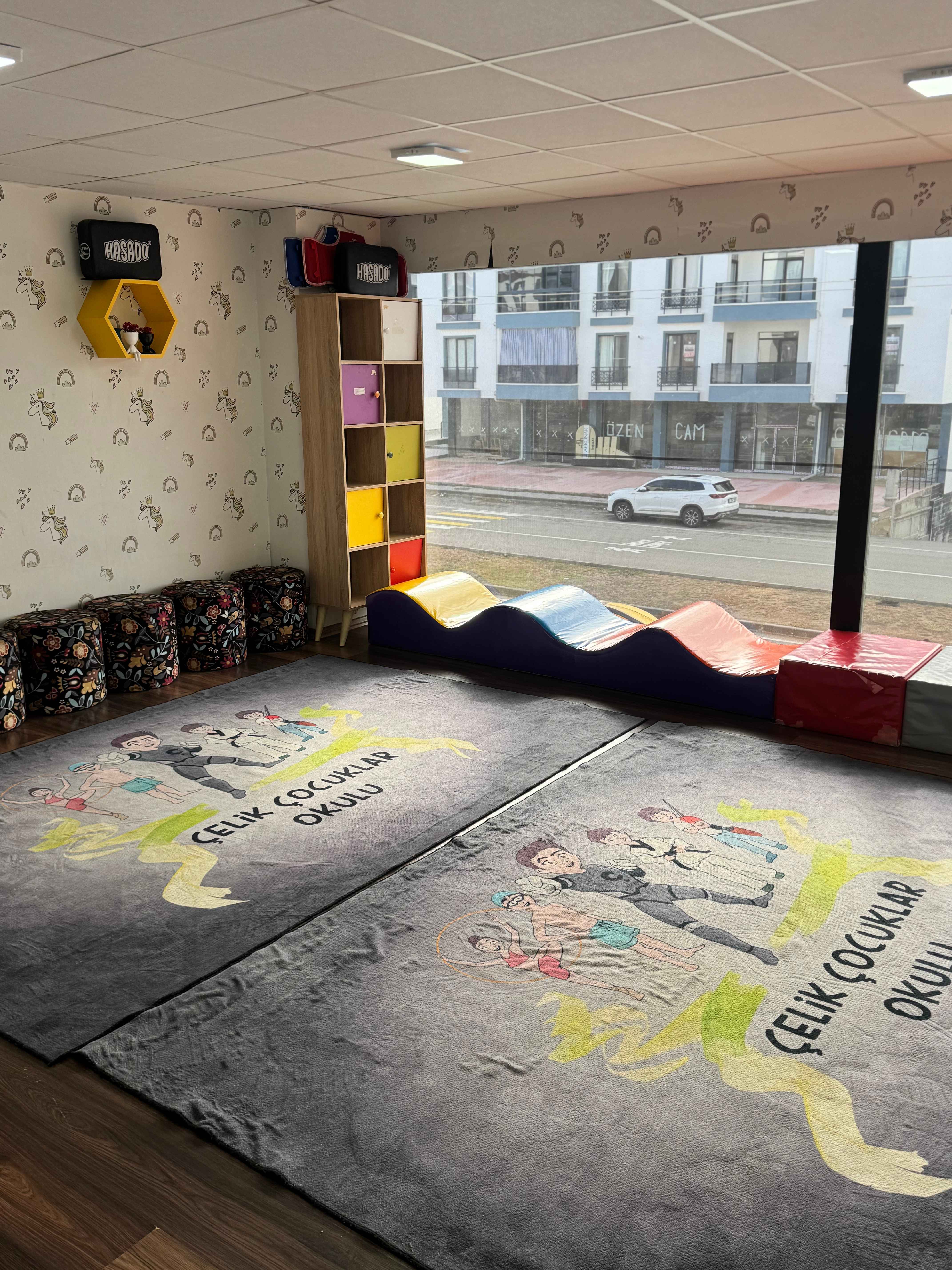 Kurumumuzdan Kareler